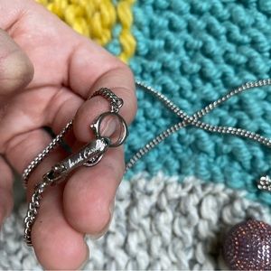 Henri bendel necklace